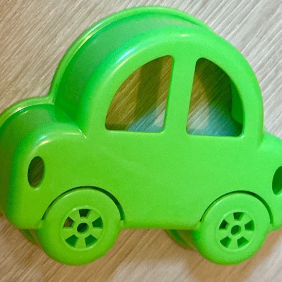 Cartoon Car Sandwich Cutter Mold – Fun Kids Bento Accessory, Green Stencil - Picture 12 of 15